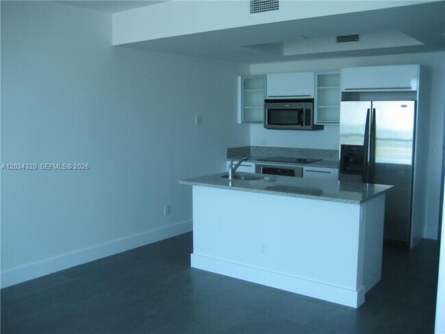 Foto del edificio - 888 Biscayne Blvd