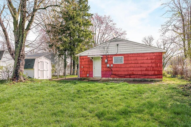 Foto del edificio - 1775 Alcoy Dr