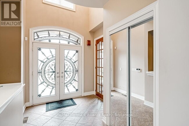 Building Photo - 1527 Arrowhead Rd