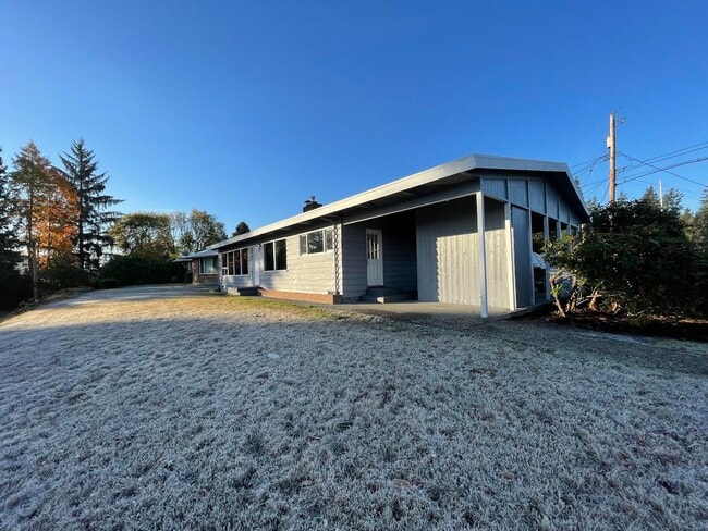Building Photo - 5008 Sperry Ln