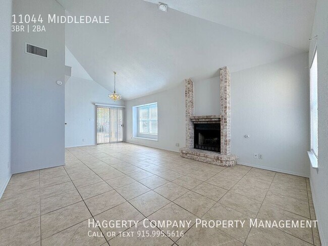 Foto del edificio - 11044 Middledale-