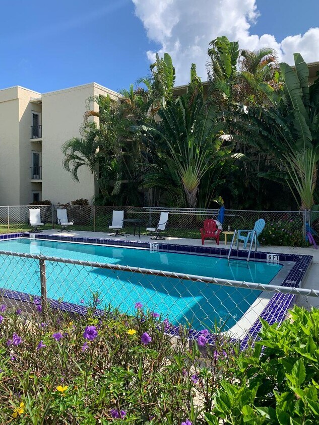 1950 NE Indian River Dr Unit 301, Jensen Beach, FL 34957 Condo for