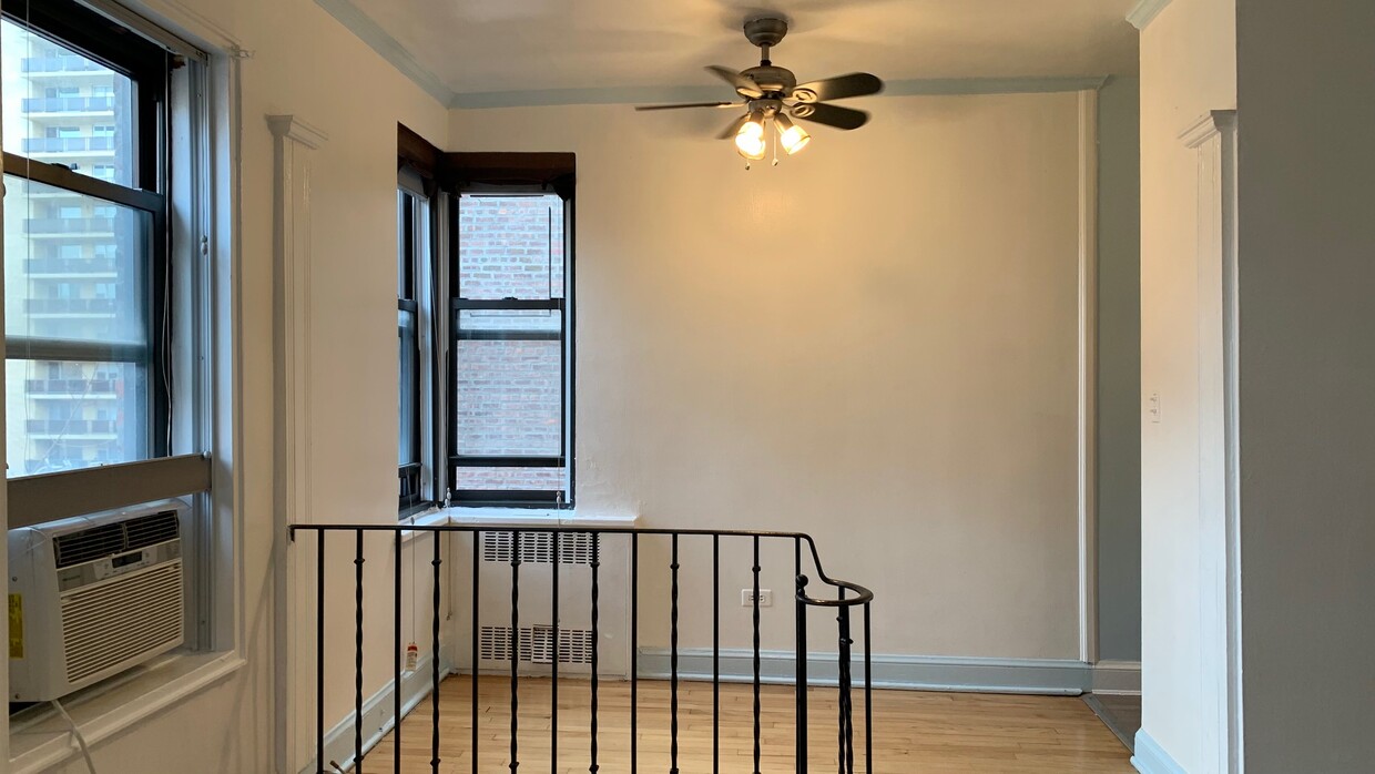 Separate Dining Space - 72-11 110th St