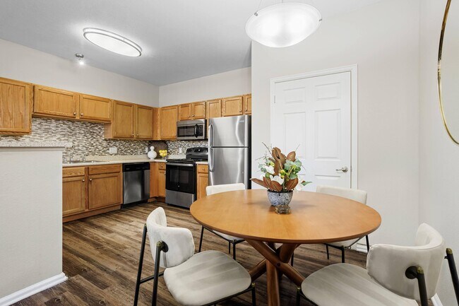 Foto del edificio - Alder Peak Townhomes