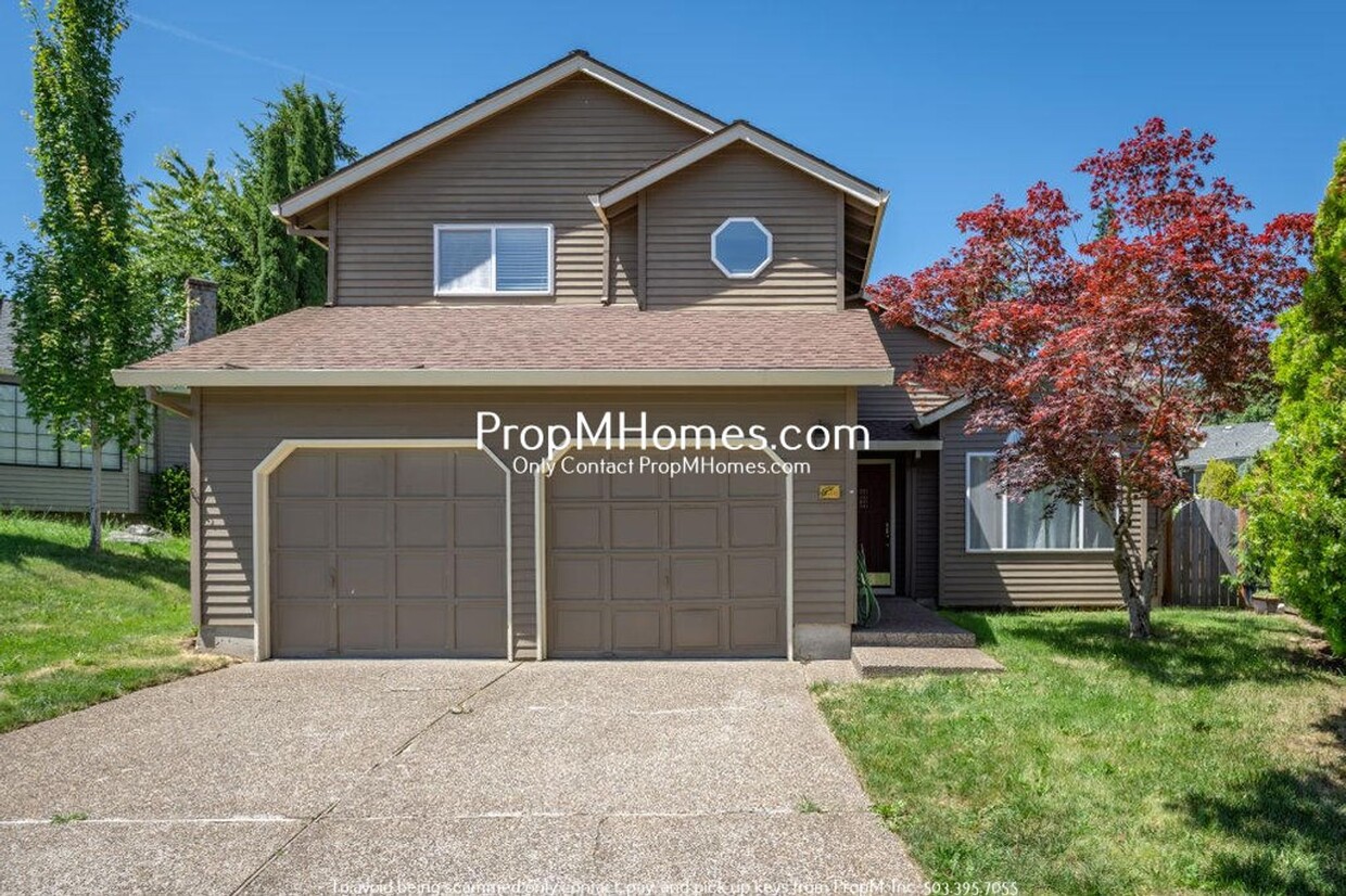Foto principal - Charming Three Bedroom Home in West Beaver...