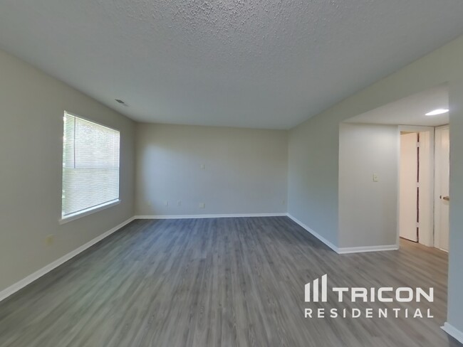 Building Photo - 2806 Driving Wind Way