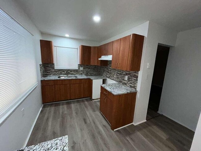 Foto del edificio - Colonial Ready For You