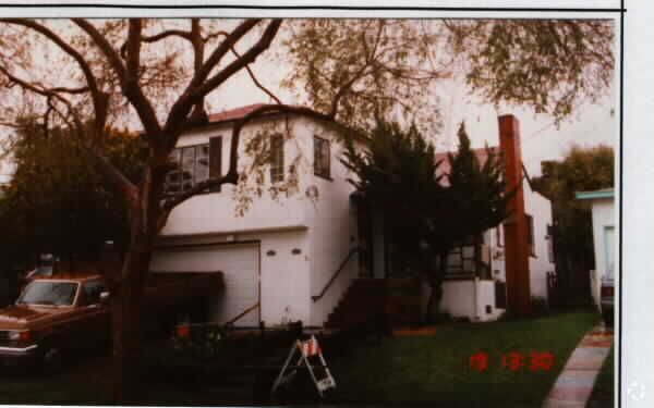 Building Photo - 762-764 Norvell St