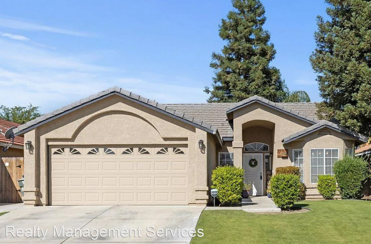 Primary Photo - 3 br, 2 bath House - 5915 Caracas Ave.