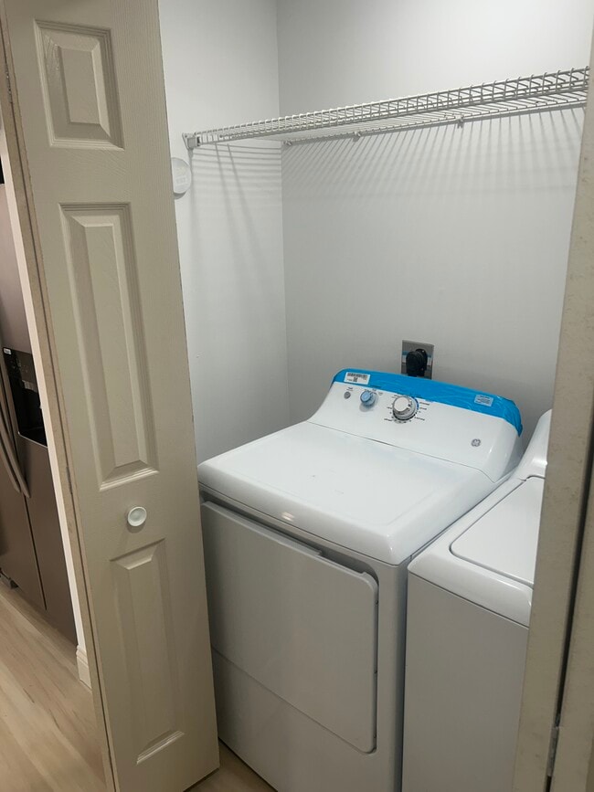 Building Photo - 7236 Wise Ave