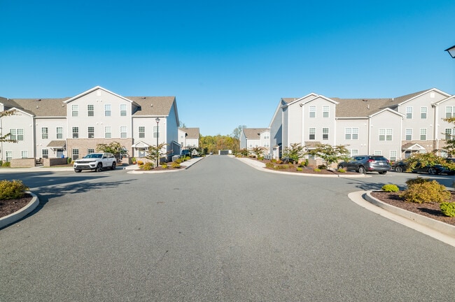 Building Photo - The Reserve at Burton Creek (Student Housing)