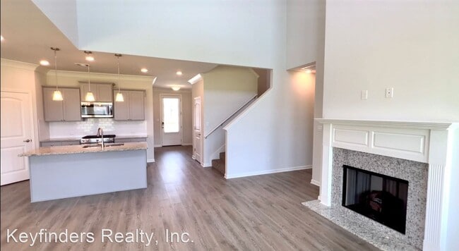 Building Photo - 4 br, 3 bath House - 4506 Malbec Ave.