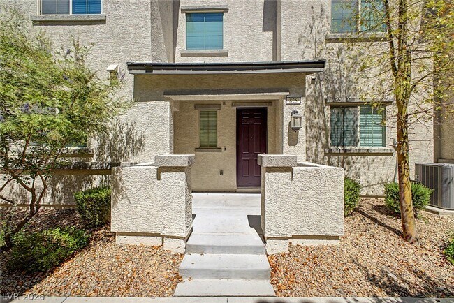 Foto del edificio - 825 Star Estates Ave
