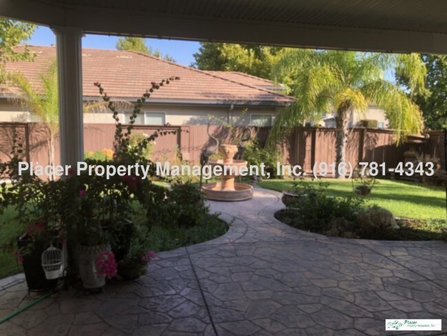 Foto del edificio - 783 Davenport Way