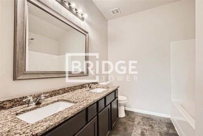 Foto del edificio - 3753 Red Raider Ln