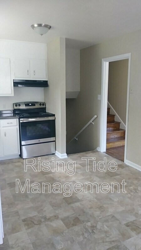 Foto del edificio - 625 Old Pine Rd