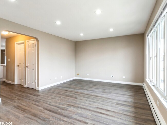 Foto del edificio - 8604 W Carmen Ave