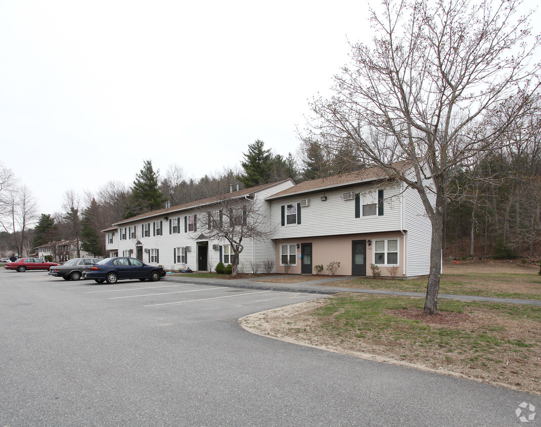 Primary Photo - The Village at Killingly