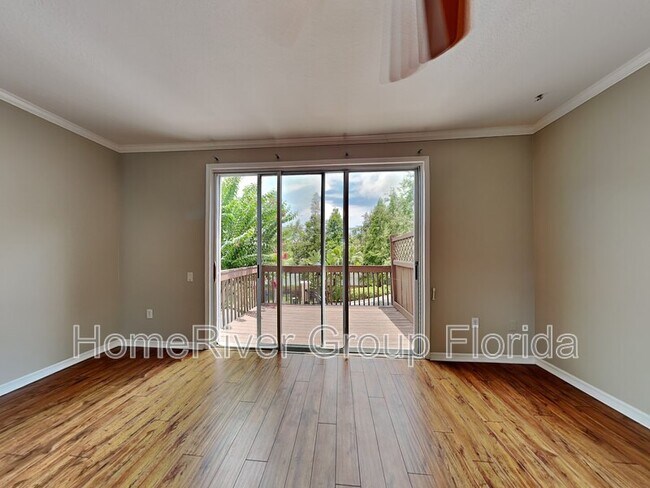 Foto del edificio - 3102 Bayshore Oaks Dr