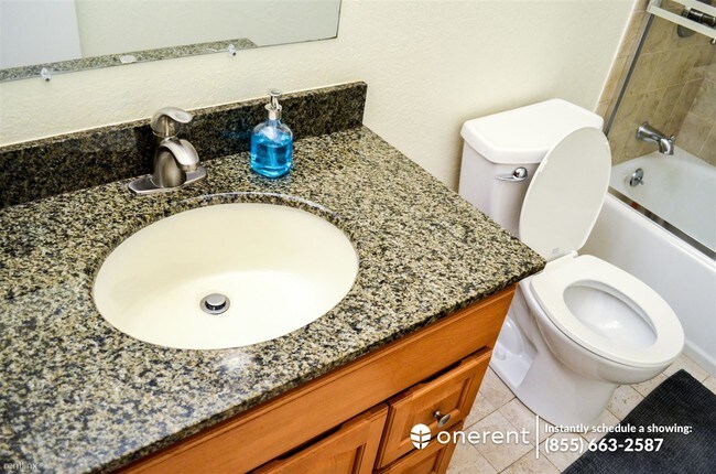 Foto del edificio - 2 br, 1 bath Condo - 2468 W Bayshore Rd Apt 5