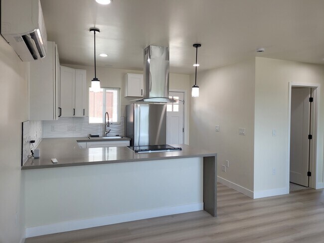 Foto del edificio - 5730 Meade Ave