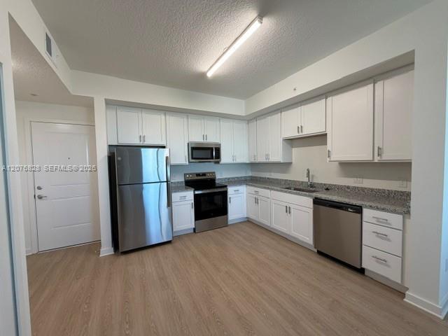 Foto del edificio - 16321 N Cleveland Ave