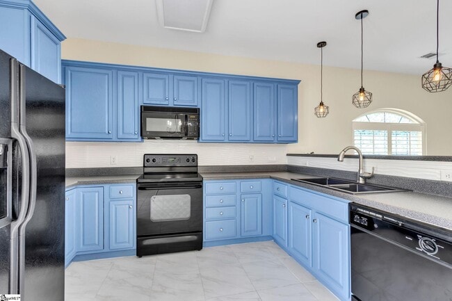 Building Photo - 425 Bass Harbor Ct