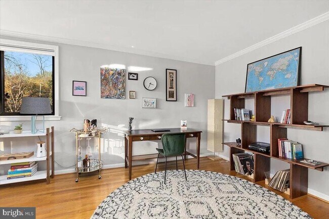 Foto del edificio - 2725 39th St NW
