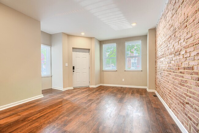 Foto del edificio - 446 N Linwood Ave