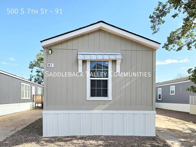 Building Photo - 500 S 7th St