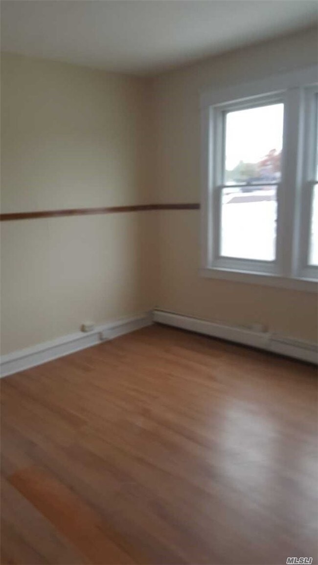 Foto del edificio - 61-63 Larkfield Rd