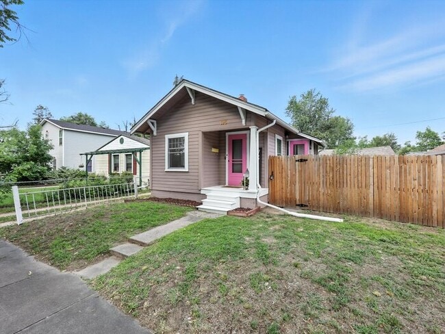 Photo - 326 N Sheridan Ave House