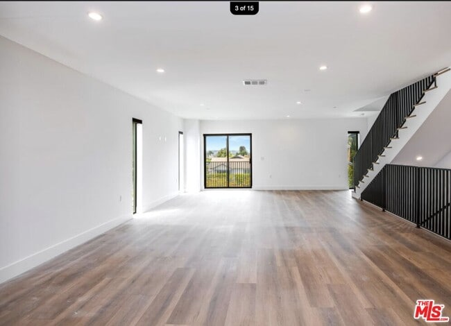 Foto del edificio - 354 Newland St