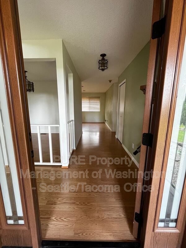 Foto del edificio - 32922 Military Rd S