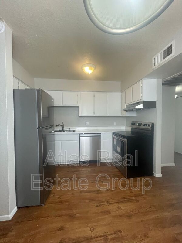2820 E Kathleen Rd Unit 101, Phoenix, AZ 85032 Condo for Rent in
