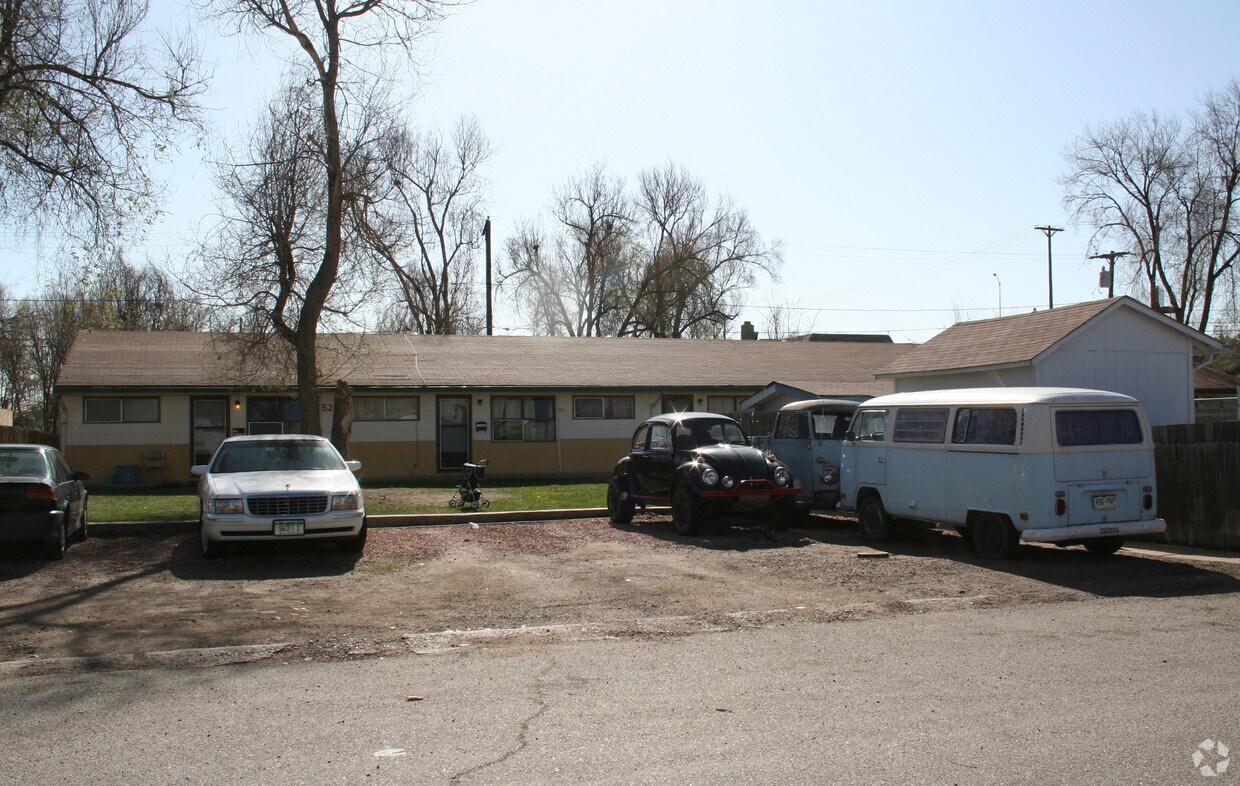 Primary Photo - 5200 Ingalls St
