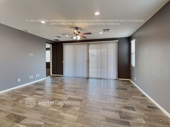 Foto del edificio - 7630 W Globe Ave