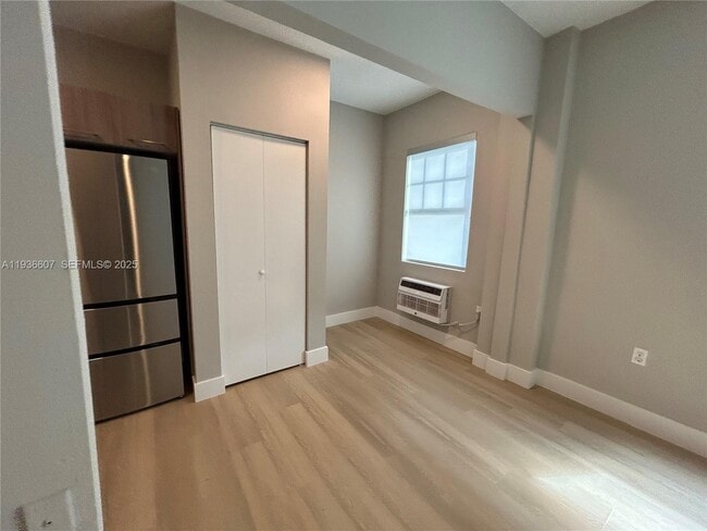 Building Photo - 1017 Jefferson Ave