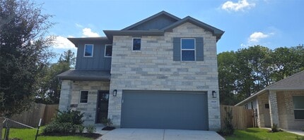 Building Photo - 18609 Timber Gln Ct