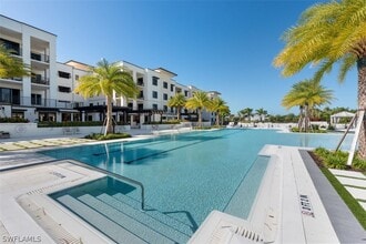 Building Photo - 1115 Central Ave