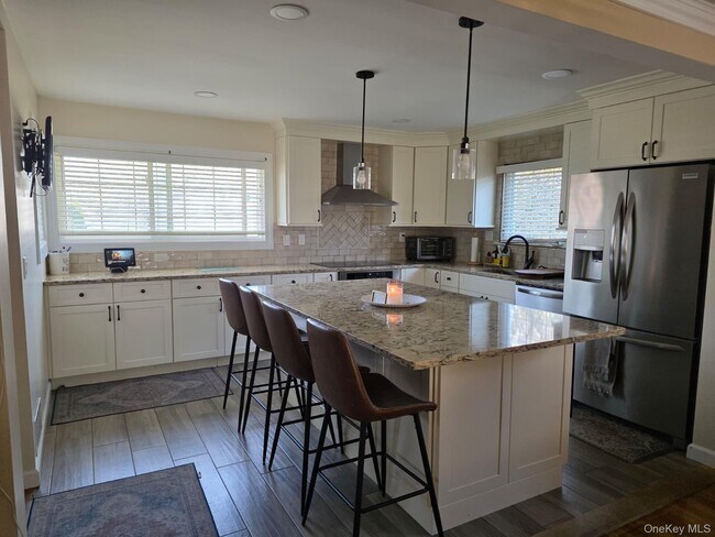 Foto del edificio - 838 Pepperidge Rd