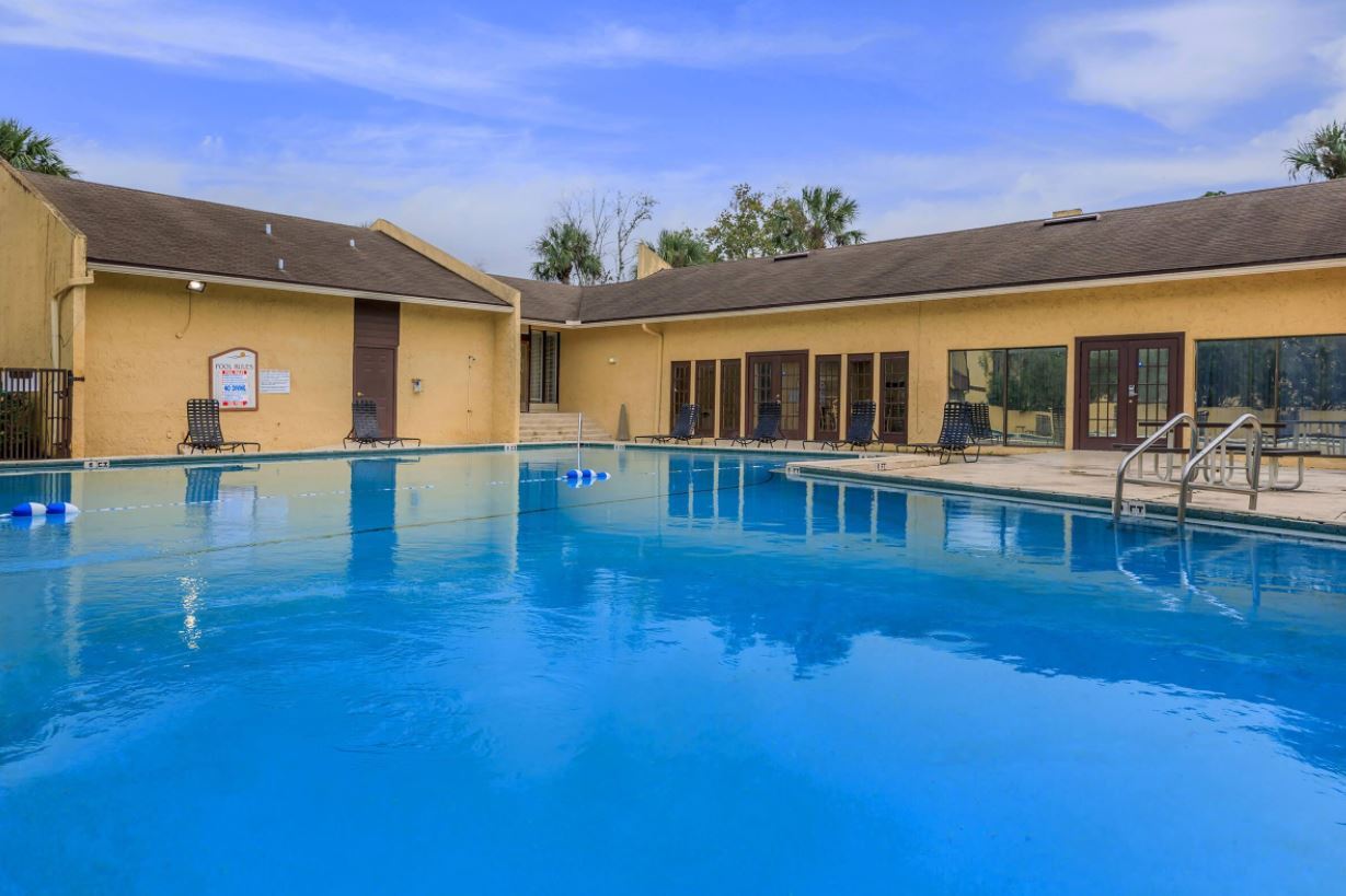 Caroline Square Apartments Jacksonville, FL