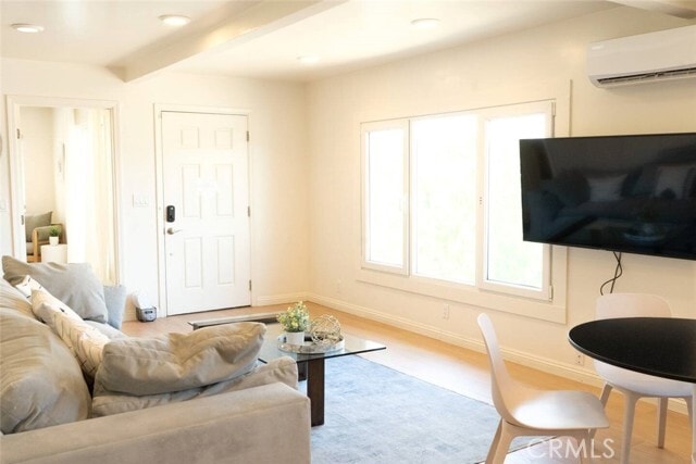 Building Photo - 420 W Graves Ave