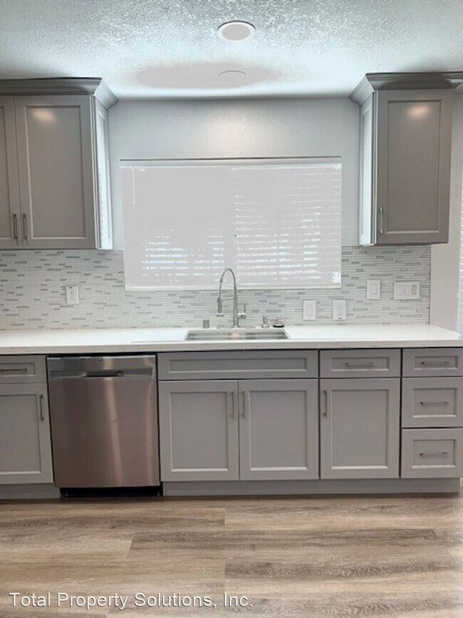 Foto del edificio - 1 br, 1 bath House - 1830 A Toyon Dr