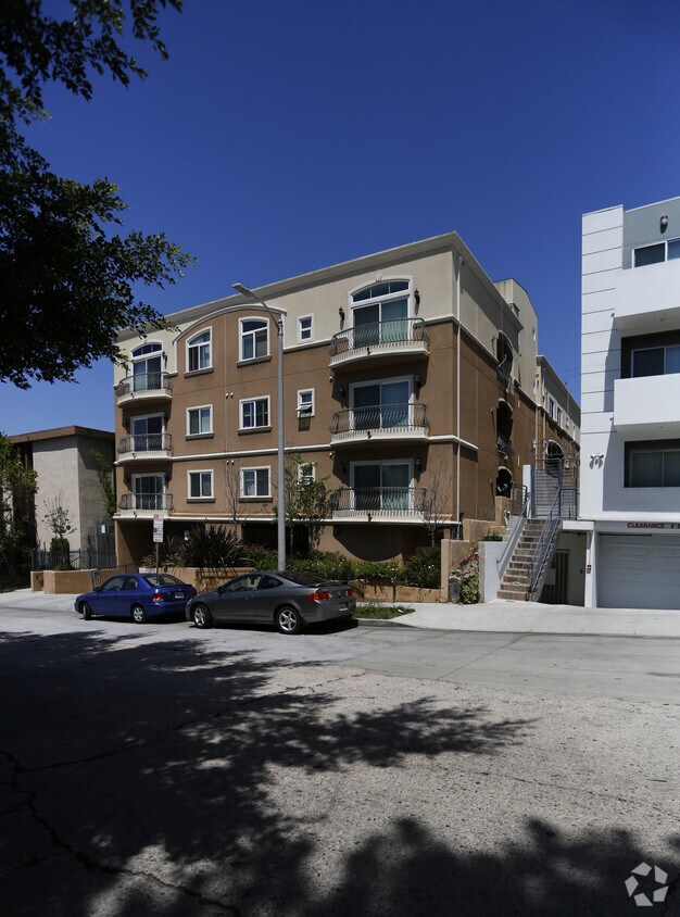 Foto del edificio - Residential Condominium