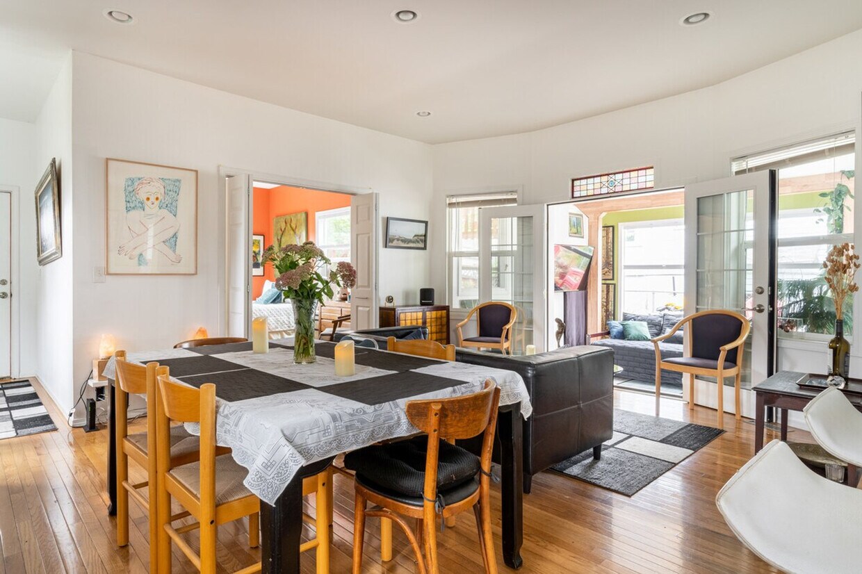 Foto principal - 938 21st Ave