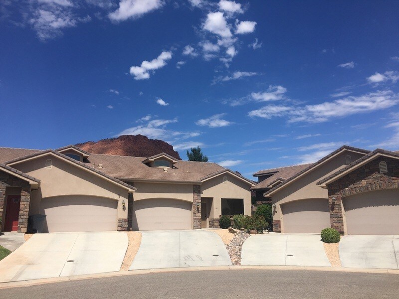 74 W 100 S, Ivins, UT 84738 Townhome Rentals in Ivins UT