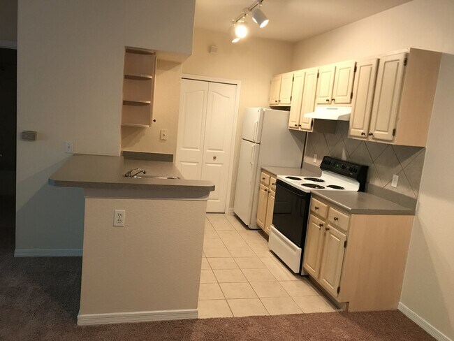 Foto del edificio - 1/1 Ground Floor Condo Visconti in Maitland $1195!