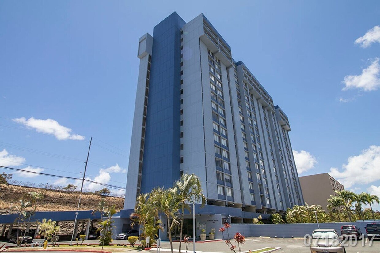 Primary Photo - $2,300 / 1br - 594ft2 - Beautifully Renova...