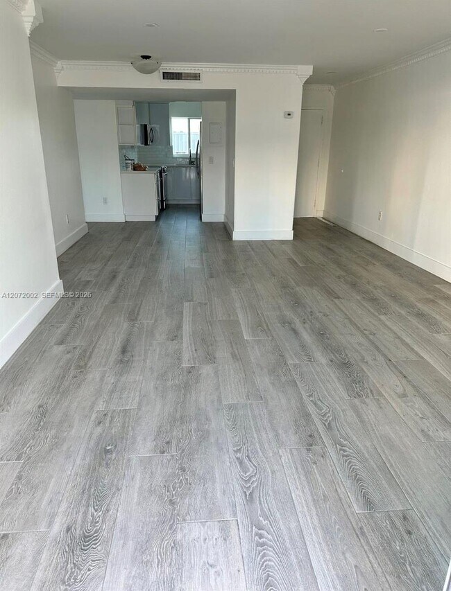 Foto del edificio - 3601 NE 170th St
